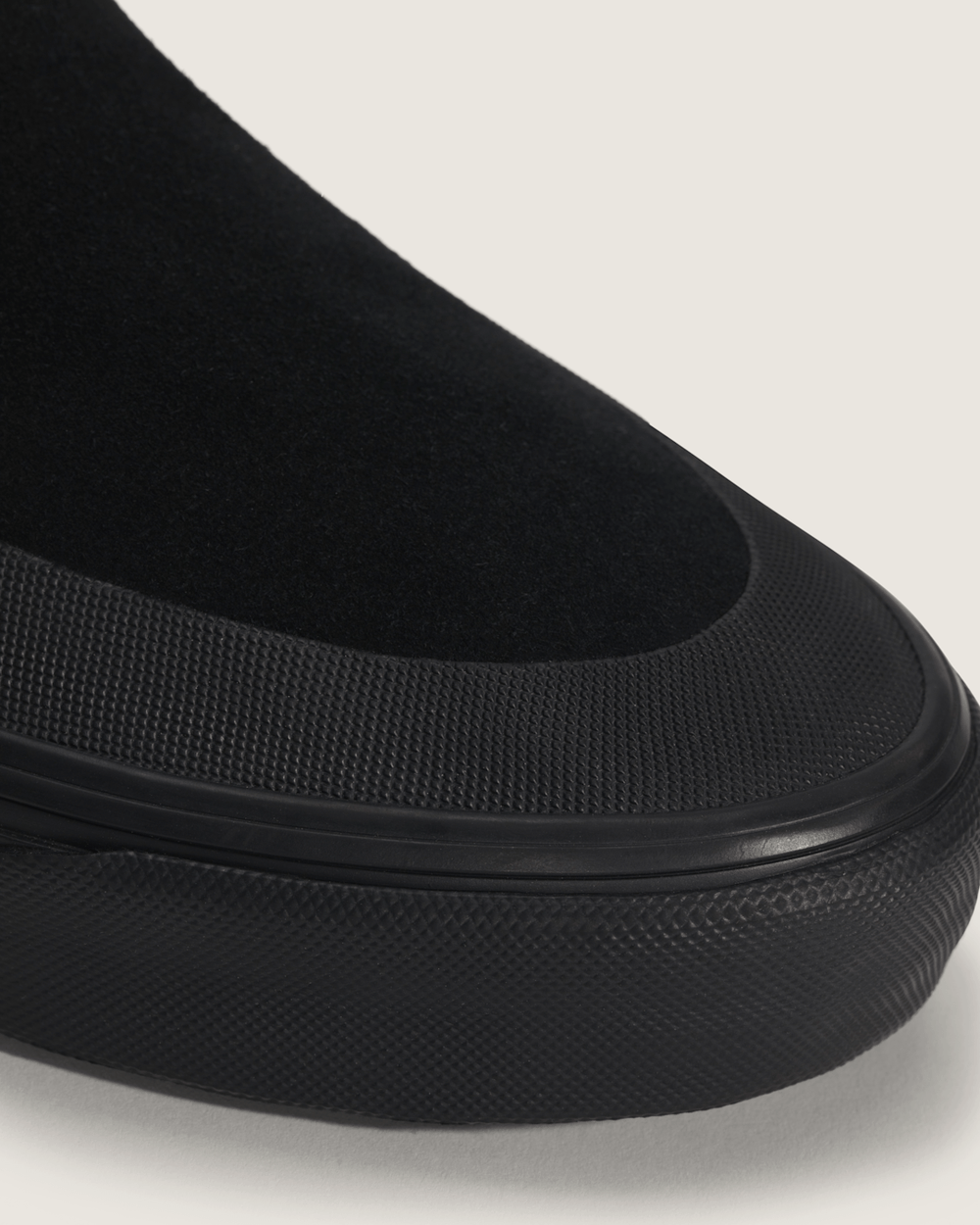Mid-Slip Insulated Shoe in Black | Vans near me