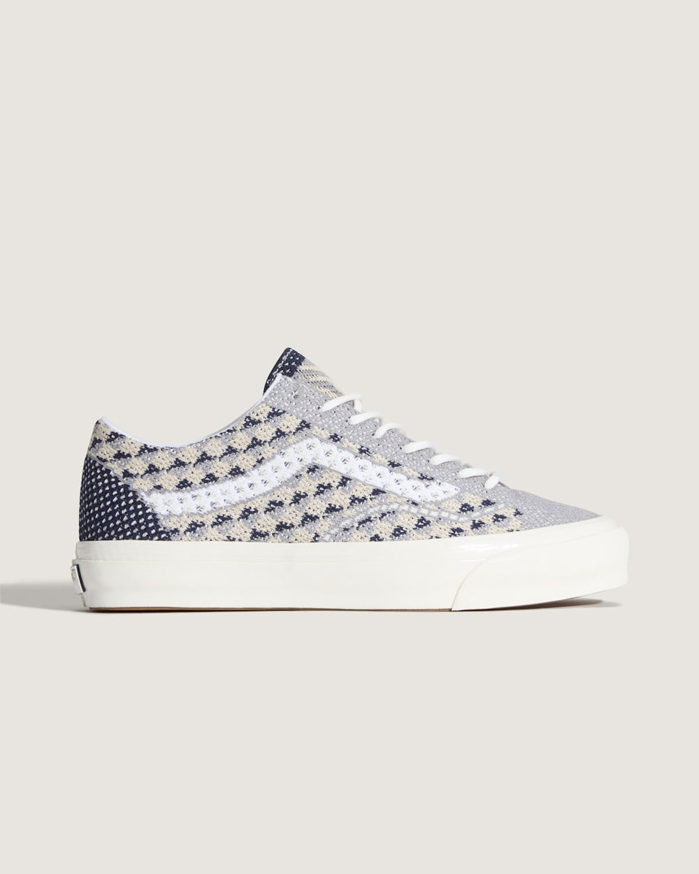 Premium Old Skool Shoe in Geo Check Frost Grey | Vans discount