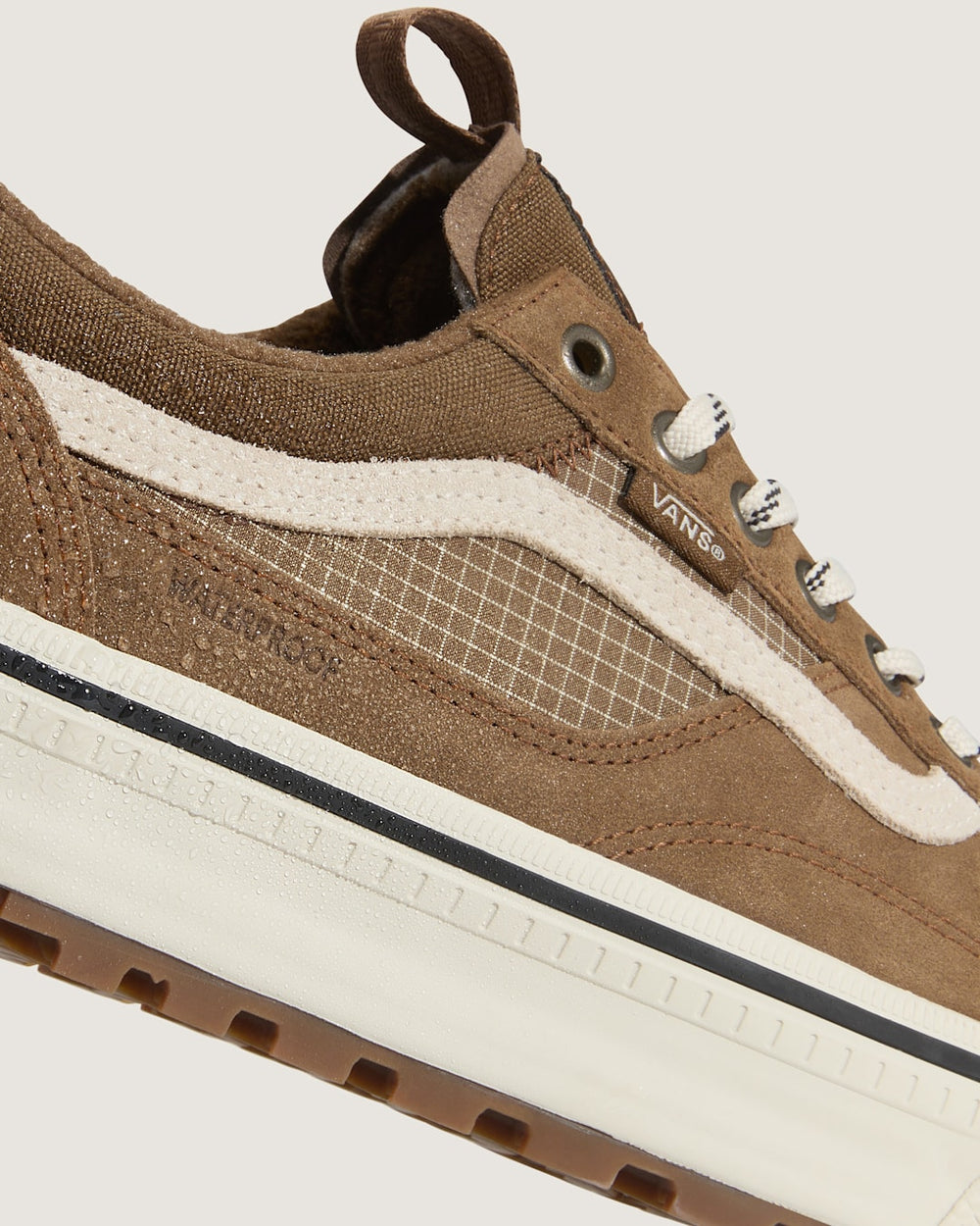Old Skool Waterproof Insulated Shoe in Brown / Green | Vans discount