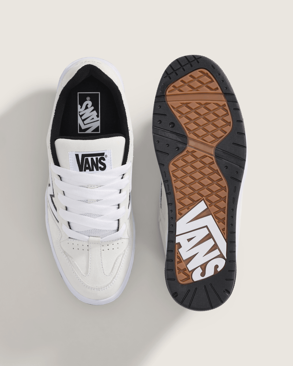 Upland Shoe in True White / Black | Vans near me