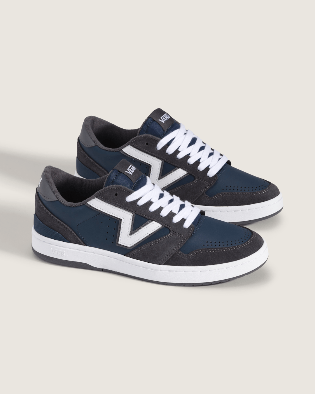 Lowland 2.0 Shoe in Dark Blue | Vans sale