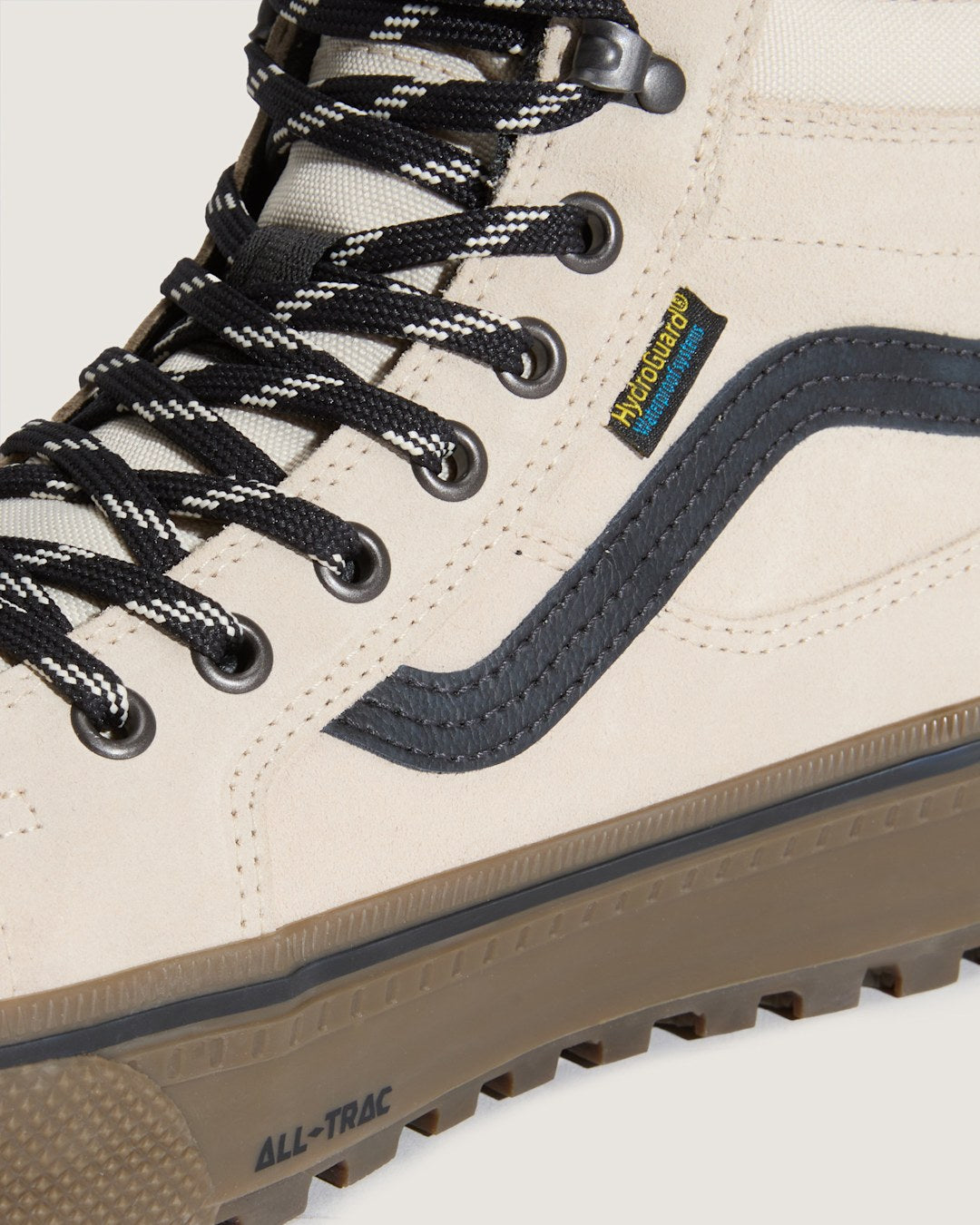Sk8-Hi Waterproof Insulated Shoe in Oatmeal Beige / Black | Vans outlet