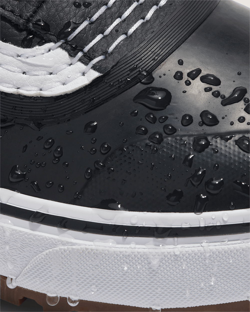 Standard Mid Waterproof Boot in Black | Vans on sale