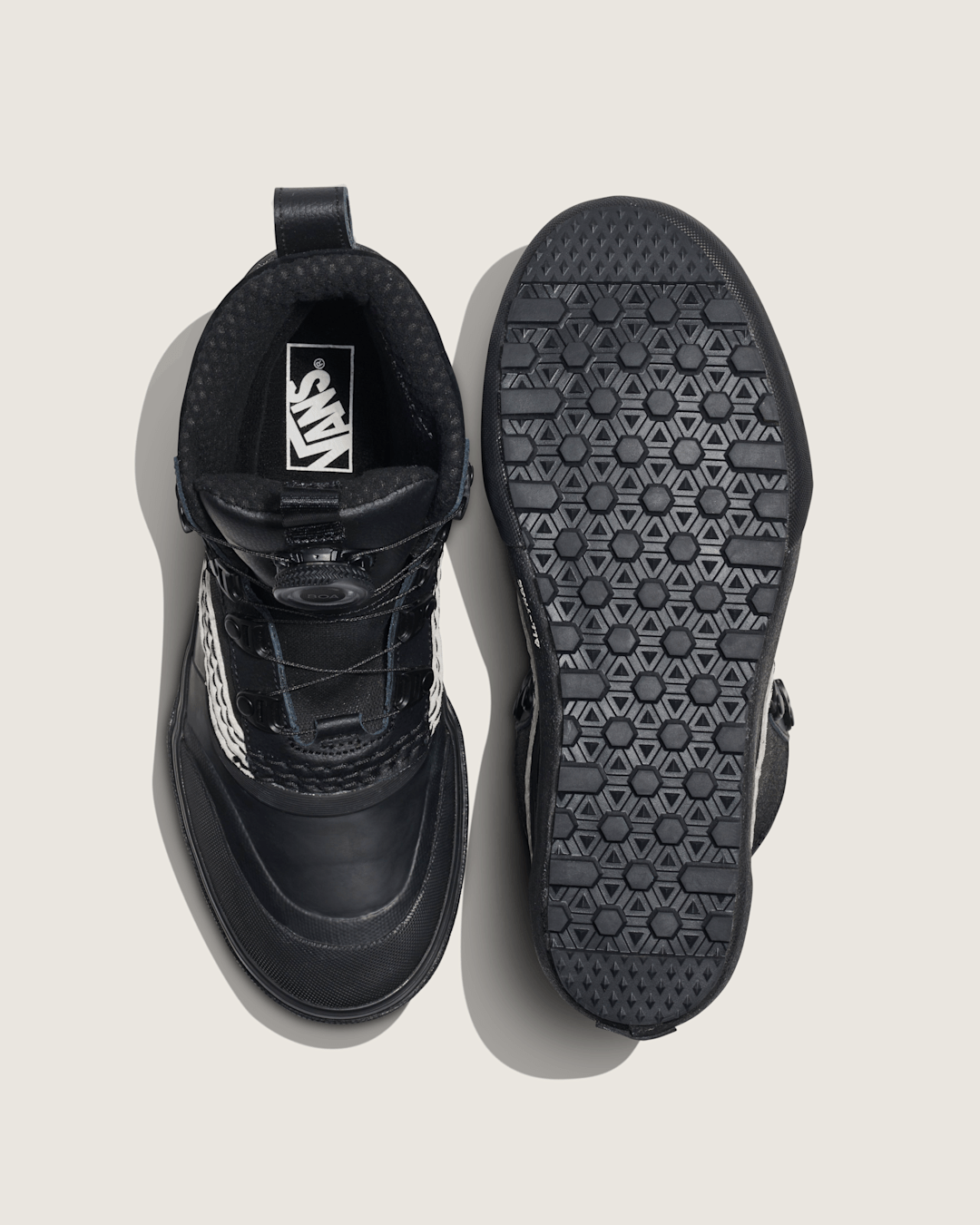 Standard Mid Boa Waterproof Boot in Black | Vans discount
