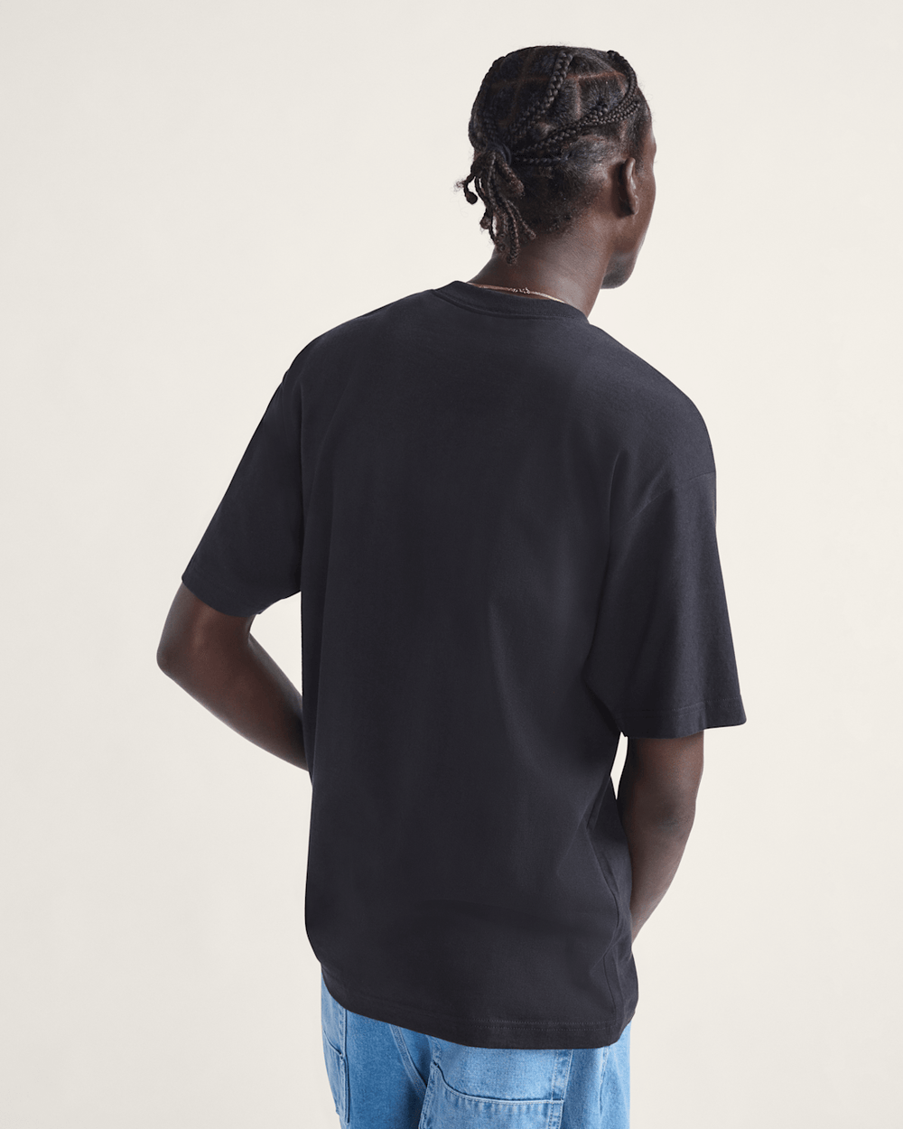 Classified T-Shirt in Black | Vans outlet