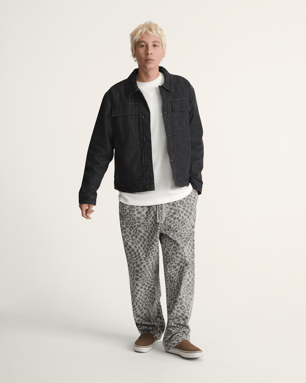 Premium Mcavoy Lined Trucker Jacket in Rinse Black | Vans discount