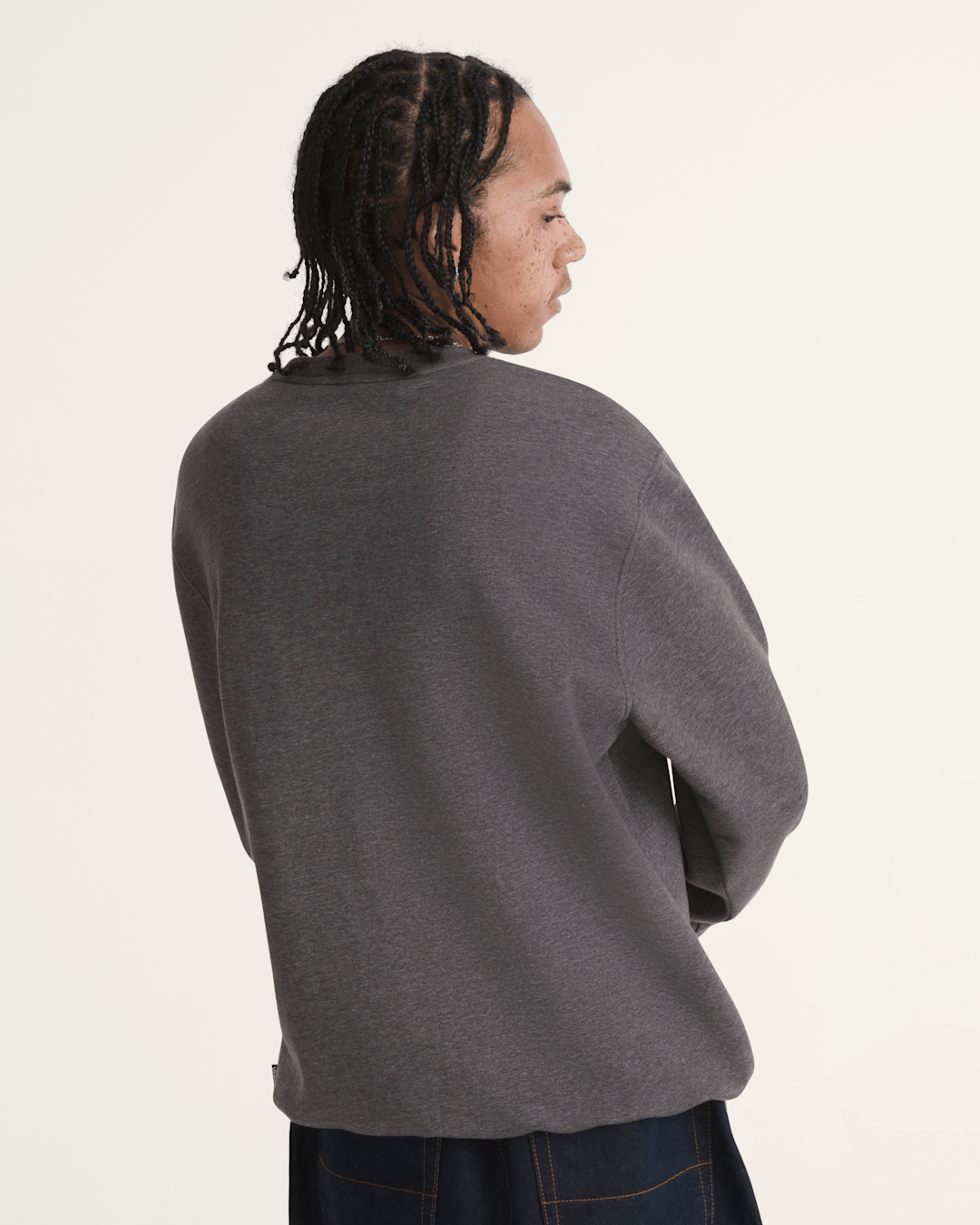 Vans 66 Crew Sweatshirt in Asphalt Grey | Vans online