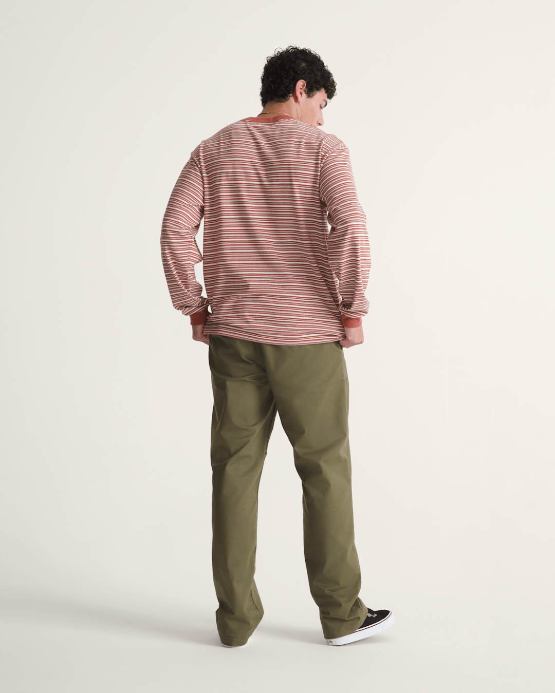 Authentic Chino Straight Pant in Mossy Olive Green | Vans outlet