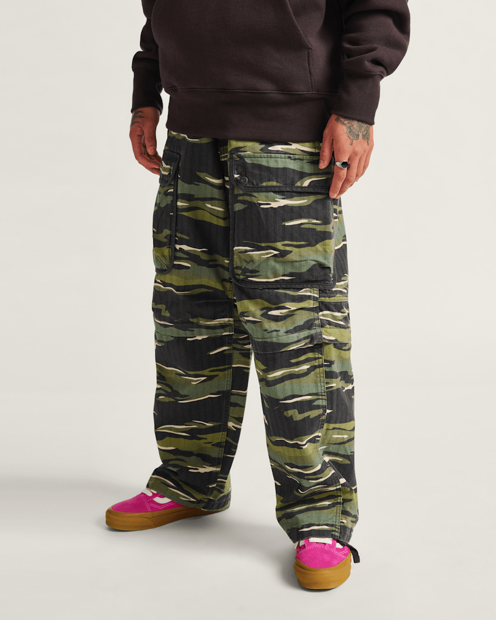 Premium Terrain Cargo Pant in Tiger Camo Green | Vans on sale