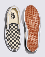 Big Kids Classic Slip-On Shoe in Checkerboard Black / White | Vans sale
