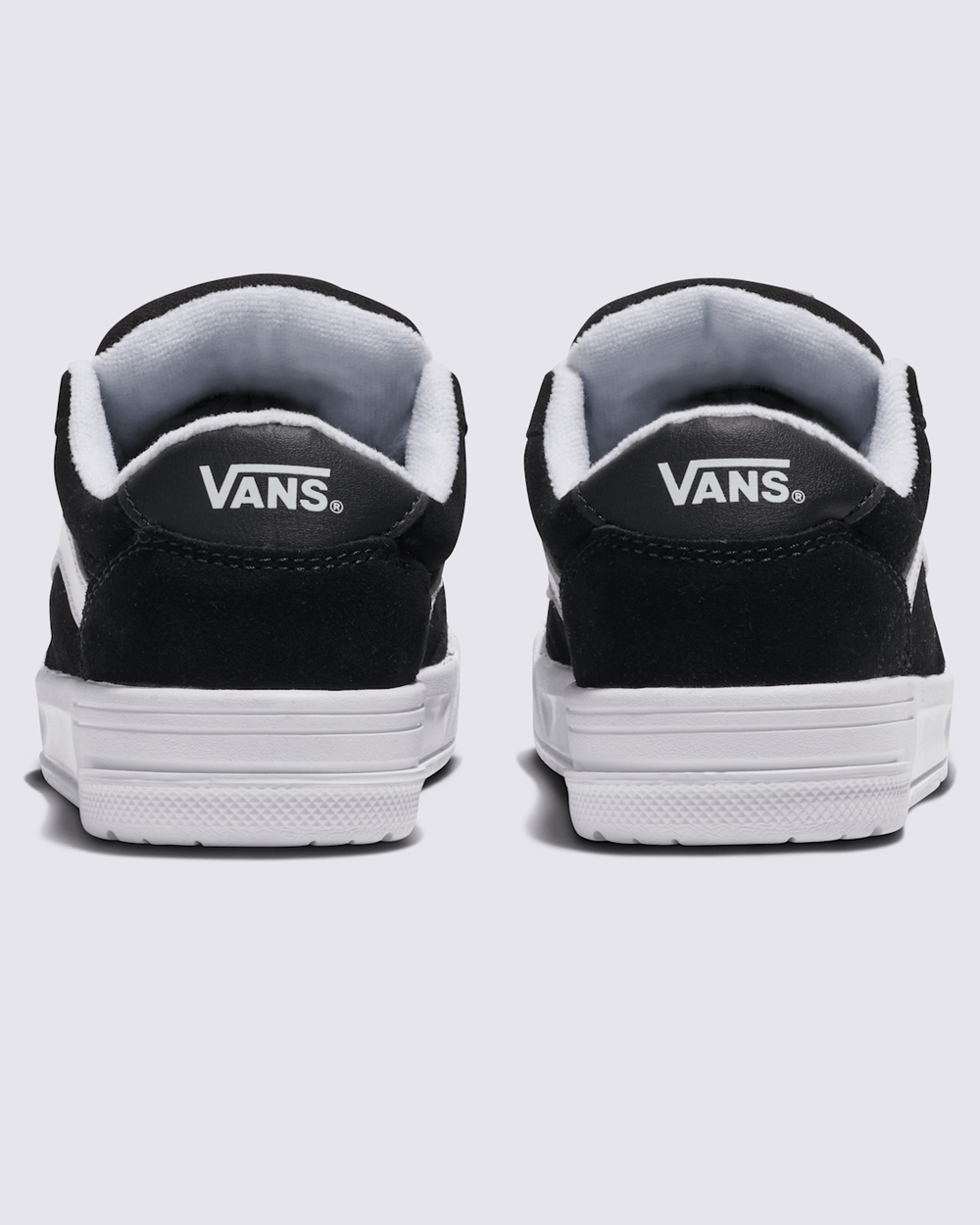 Little Kids Hylane Shoe in Black / White | Vans online