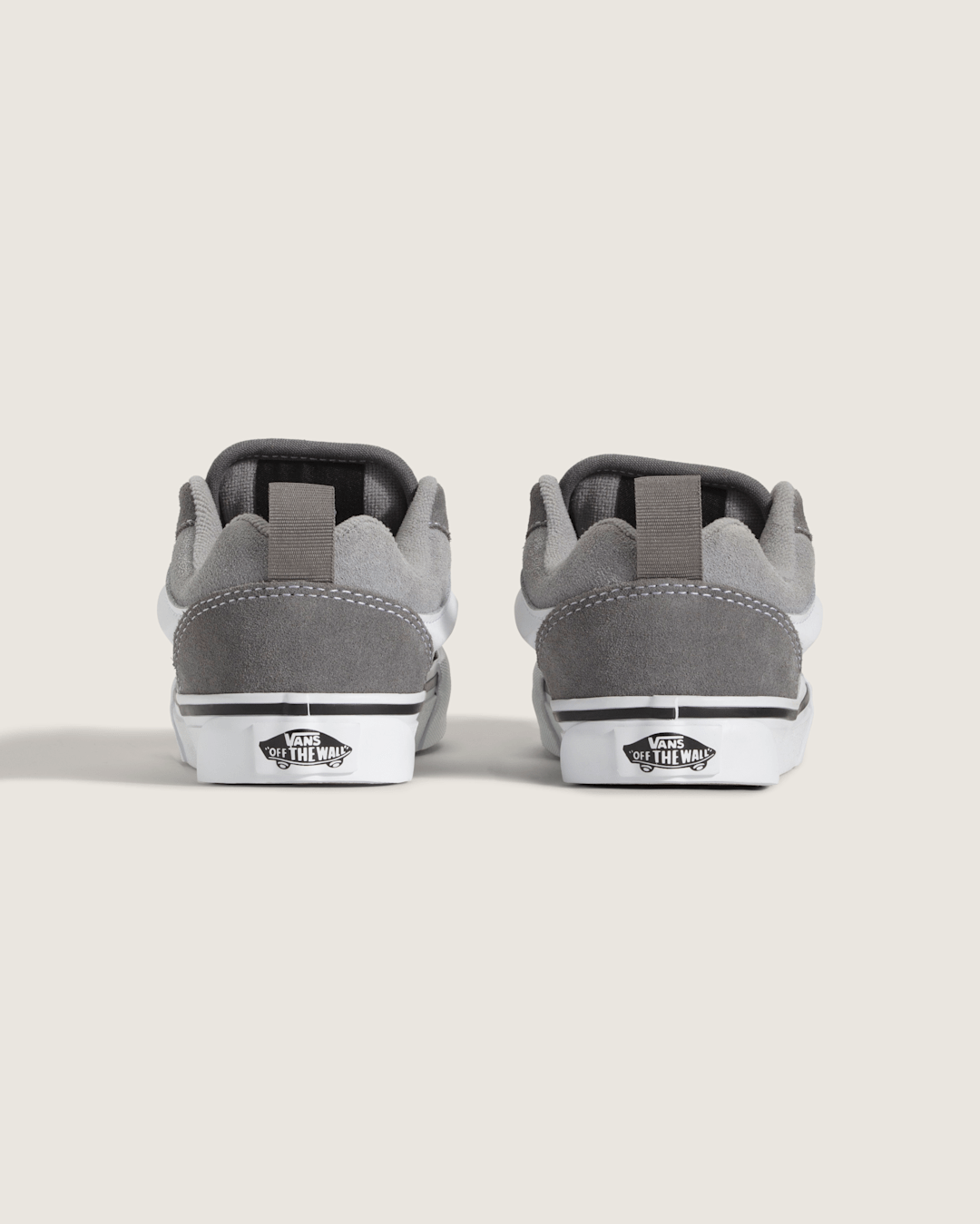 Little Kids Knu Skool Shoe in Pewter Grey / White | Vans sale
