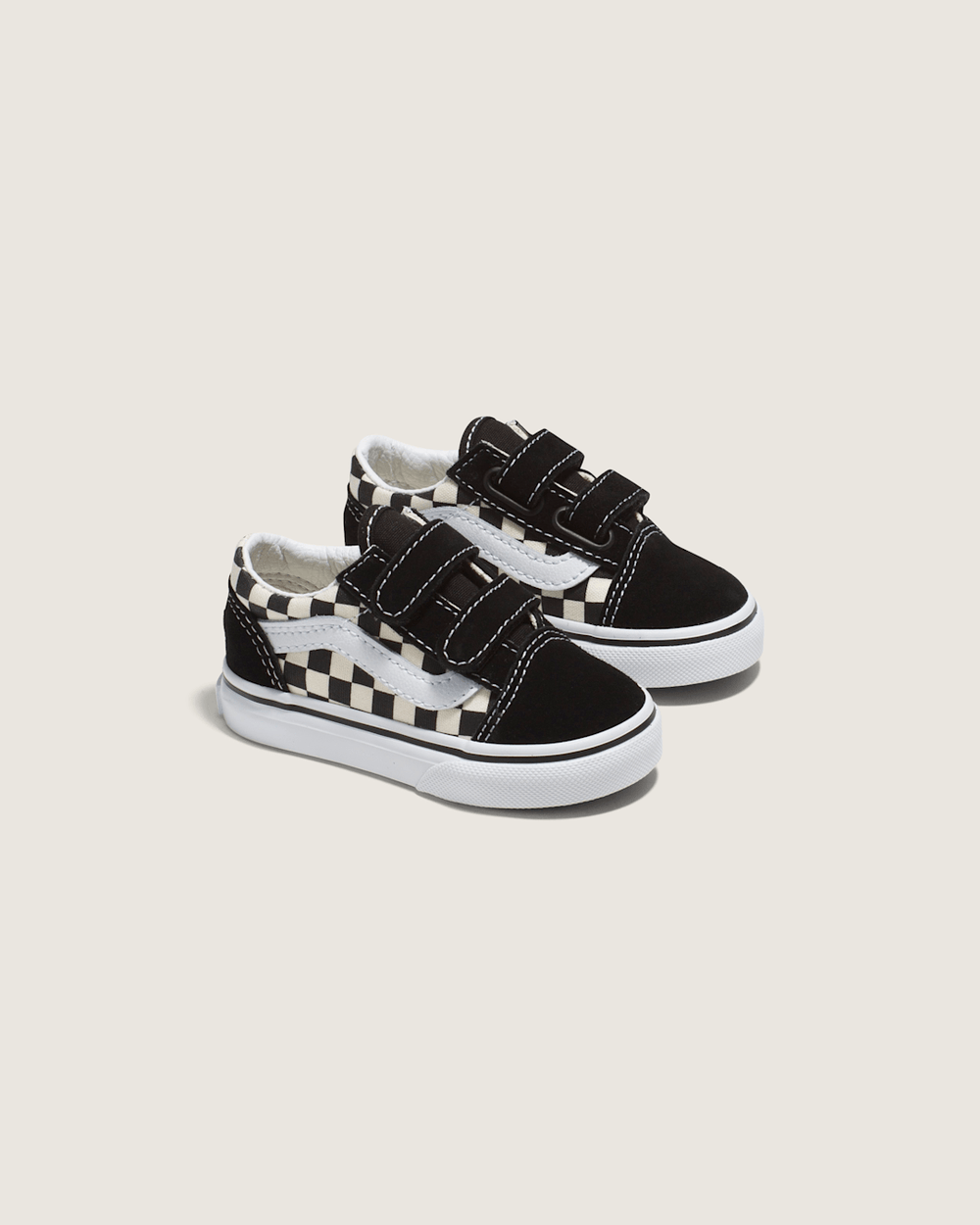 Toddler Old Skool V Checkerboard Shoe in Checkerboard Black / White | Vans near me
