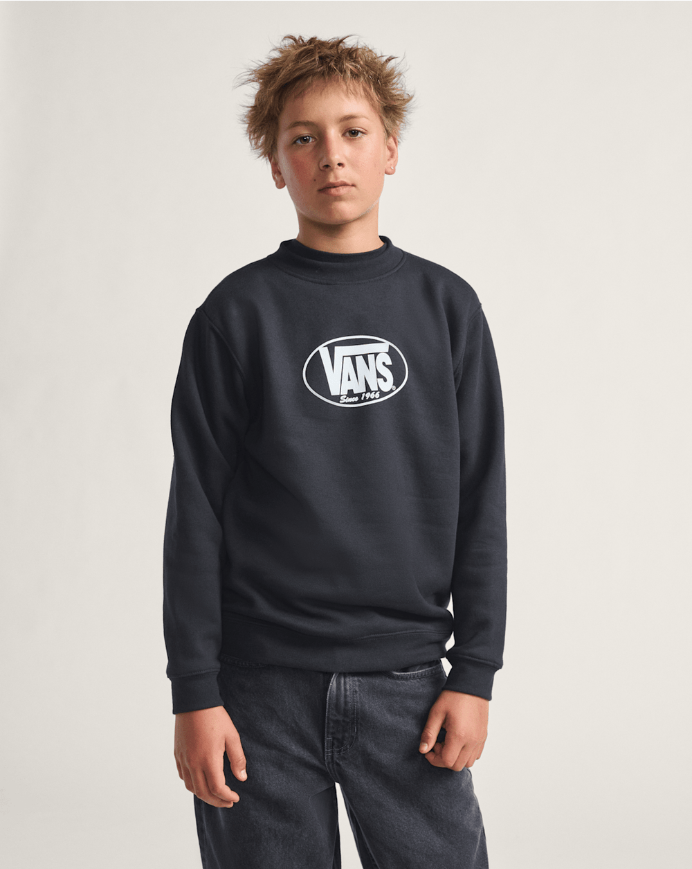 Kids Classic Oval Crew Sweatshirt in Black | Vans on sale