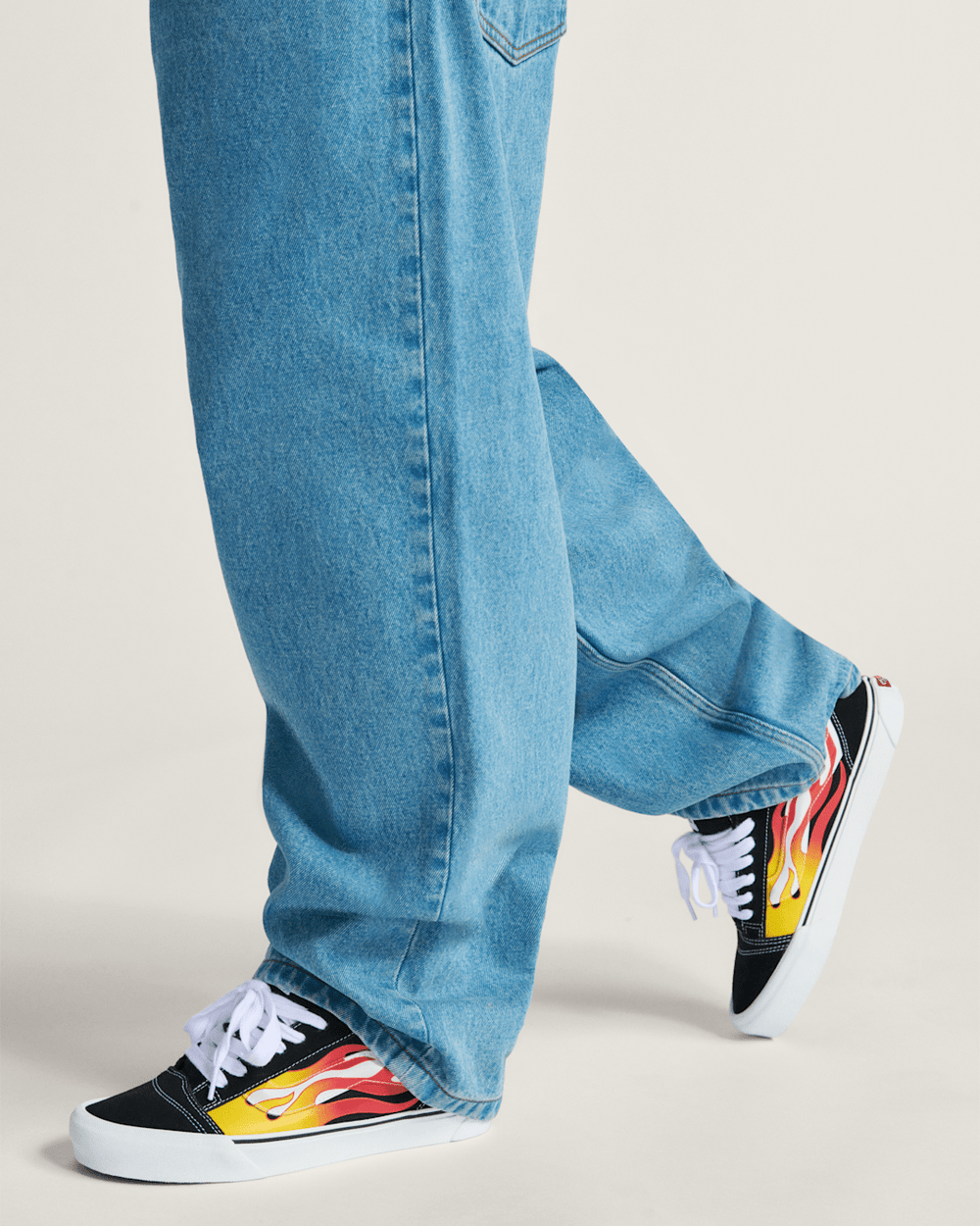 Knu Skool Shoe in Black / Red | Vans near me