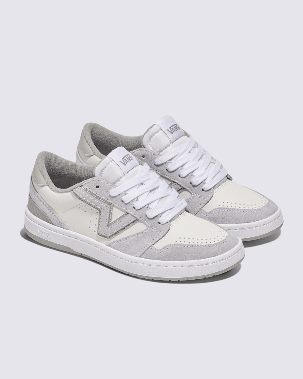 Lowland 2.0 Shoe in Grey / Beige | Vans sale