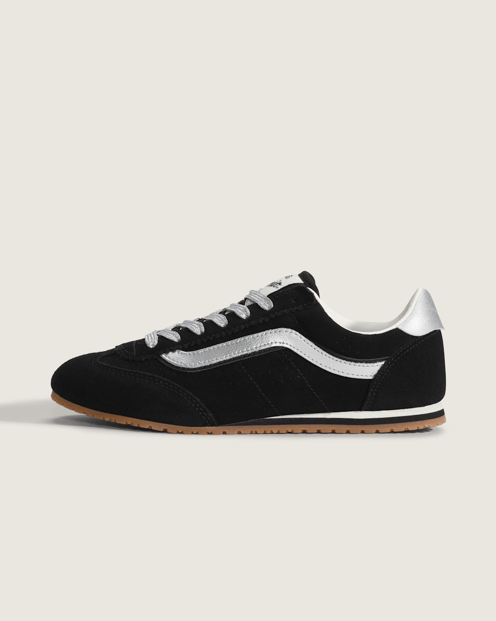 Super Lowpro Shoe in Black / Silver Grey | Vans on sale