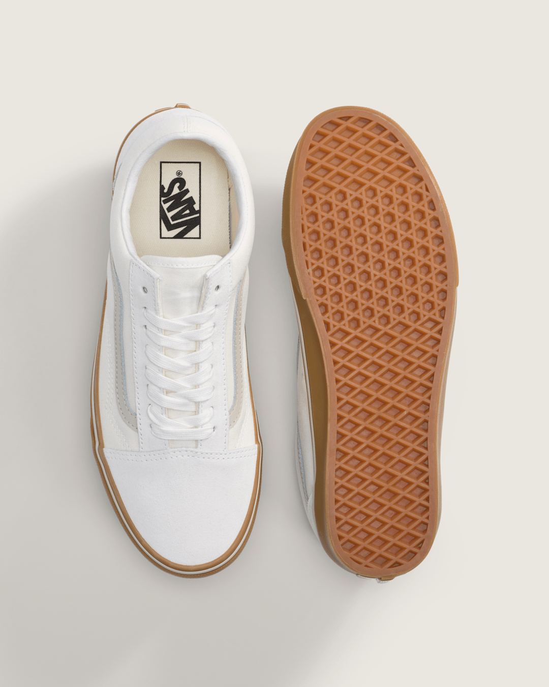 Old Skool Gum Shoe in White | Vans on sale