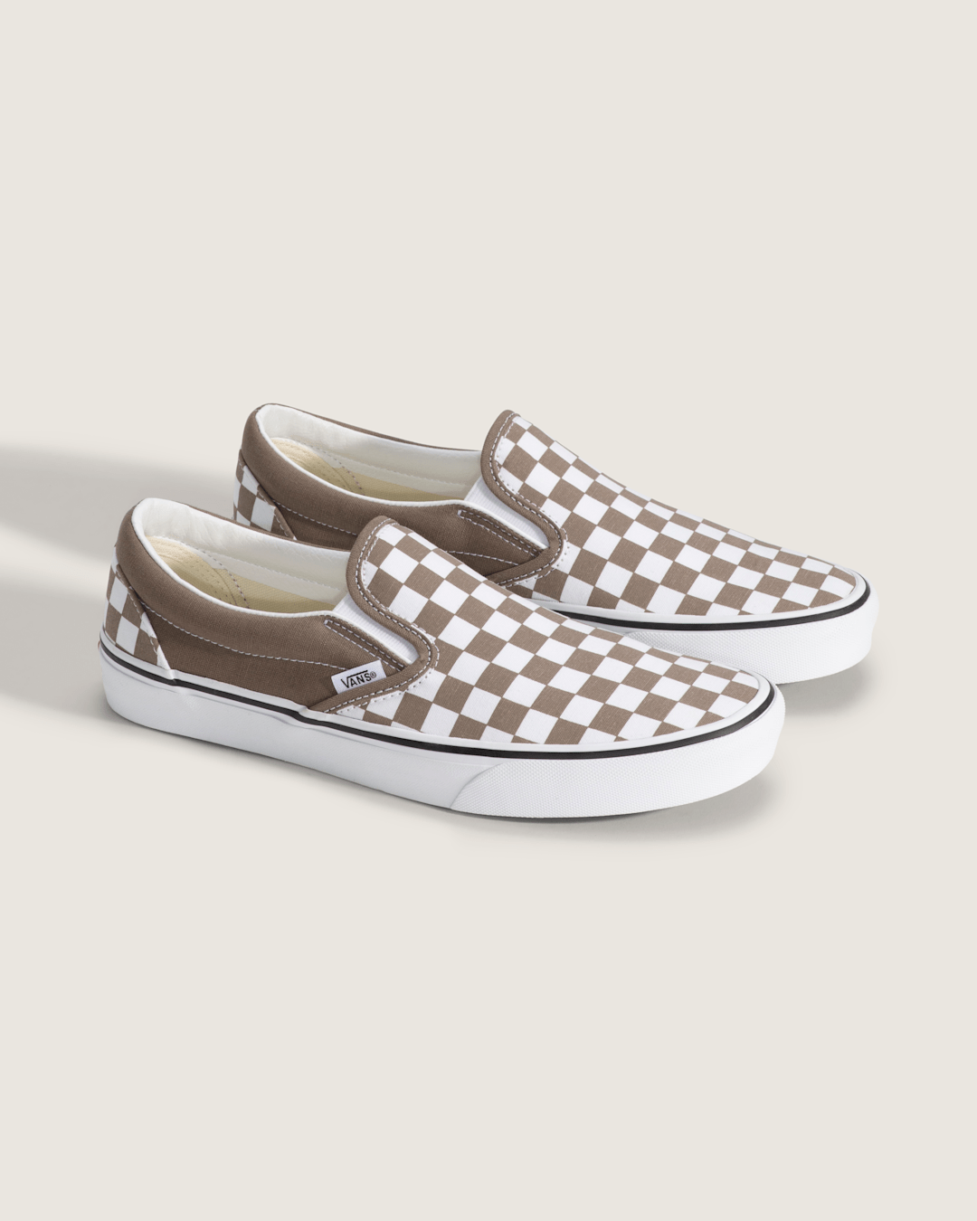 Classic Slip-On Checkerboard Shoe in Checkerboard Walnut Brown / White | Vans outlet