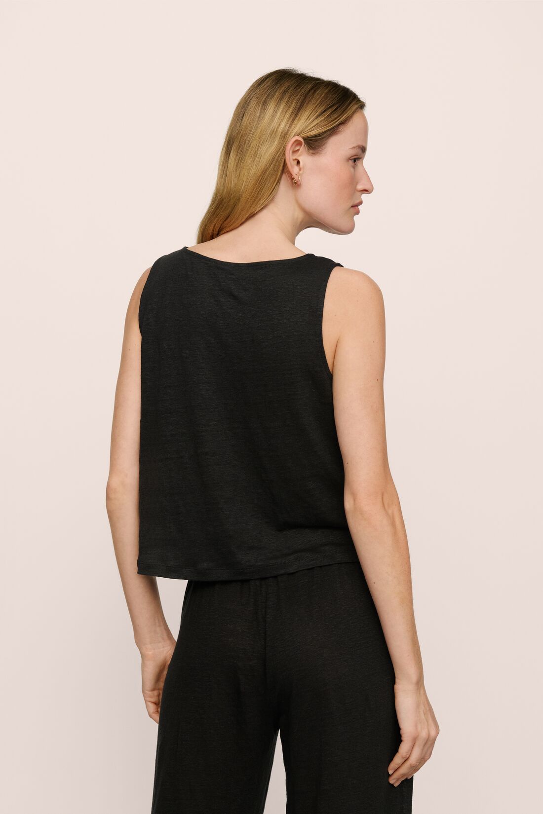 Eberjey Organic Linen Knit Boat Neck Crop Tank